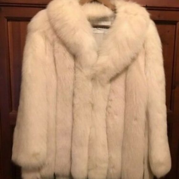 Real Fox FurJacket Elegant White Blush w/Appraisal